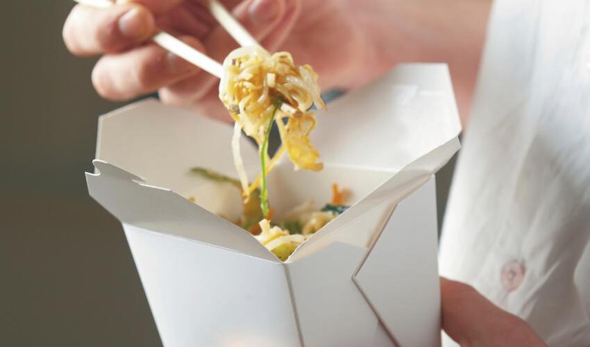 Disposable paper noodle box